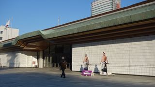 両国のシンボル