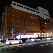 営業終了時の外観