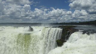 世界三大瀑布の１つ