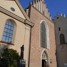 教会がいくつか密集して建っていました