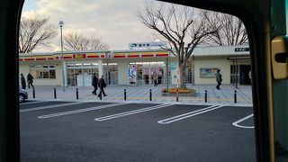 デイリーマートが有ります