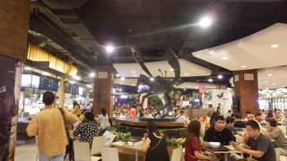 料理が種類豊富で安い