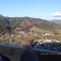 旅館のすぐ裏のように映画では出ていた場所ですが小一時間離れて