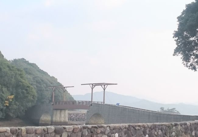 イロハ島・花と冒険の島