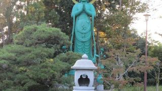 駅からわりとあります