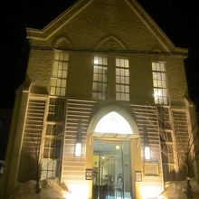 外観は昔からあまり変わっていないんですけどね…。