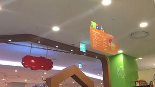 キッズカフェが充実しています。