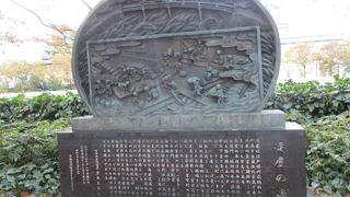 淀屋橋のたもとです