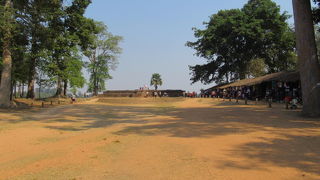 沐浴するための池です