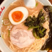 家系ラーメンで美味しい