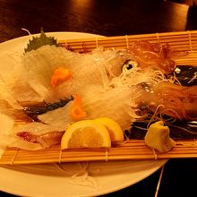 新鮮 イカ 下足は天ぷらで頂きました。