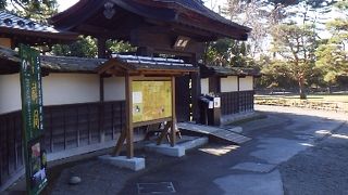 若松城内の茶室