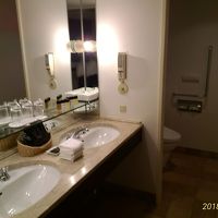 洗面所も独立して二つ、広い