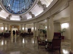 Hotel Carlton 写真