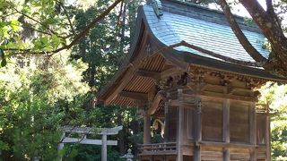 小さな神社
