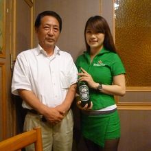 ハイネケンのお姉さんと