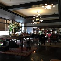 大正ロマン薫るロビー