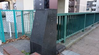 清澄通りが堅川を渡る橋