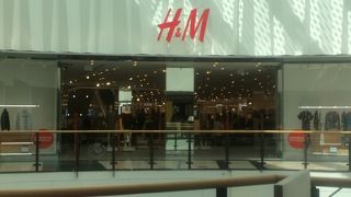 H&M（アルカディアショッピングセンター店）