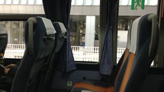 クレジットカードが使える路線と使えない路線があるようです