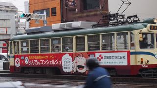 東西、南北路線の乗換駅
