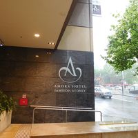 ウィンヤード駅から歩いて5分。