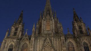 壮麗な美の殿堂