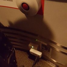 室内には１箇所コンセントあります