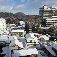 部屋からの眺め。雪景色でした。