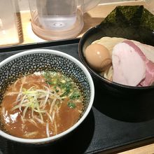 濃厚魚介つけ麺！