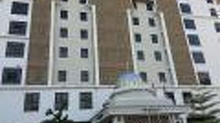 ザ グランド プテリ ホテル