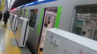 北千住とかスカイツリーを通る東武鉄道の基幹路線