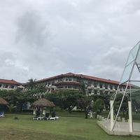 ビーチ側からのホテル