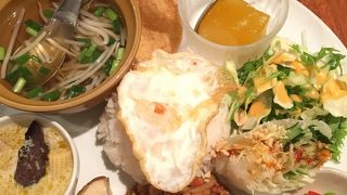 雰囲気良く、落ち着く店内