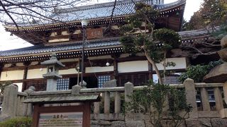 地元では薬師さんと言われてます