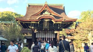 休日は人が多い