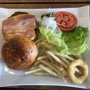 ランチはハンバーガーにしました