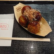 タコ焼きはすぐ来た