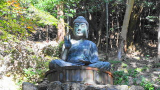 穏やかな美しいお顔