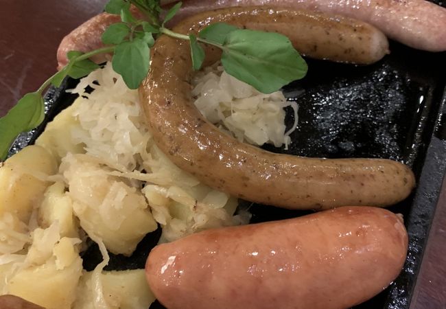 土曜の夜に来店