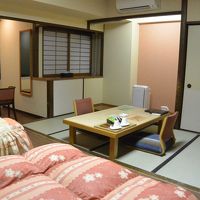 和洋室の畳部分。もちろん大型犬OK。