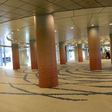 カレッタプラザ付近、B2フロアの地下通路