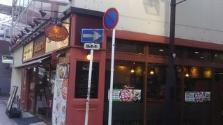 柏の駅の西口には喫茶店のベッカーズ