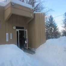 屋内施設入口の様子