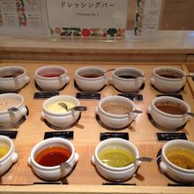 ドレッシングコーナー