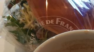 羽田空港入口にヴィドフランスは便利！