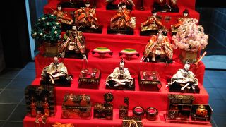 見応えのある「雛人形」