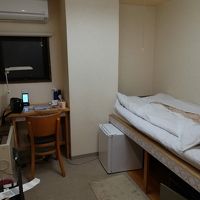 冷蔵庫、クーラーもあり、部屋で休む分には困りません。