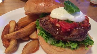 ヴィレヴァンのハンバーガー