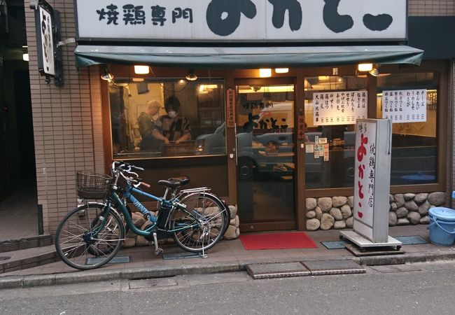 焼鳥と生ビールで乾杯